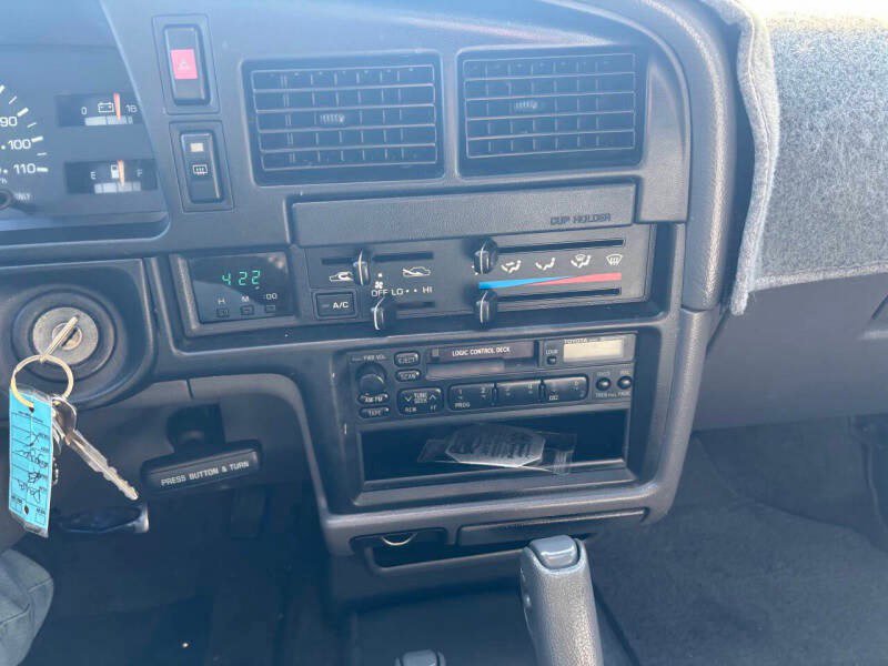 Used 1992 Toyota 4Runner SR5 AWD/4WD image 11