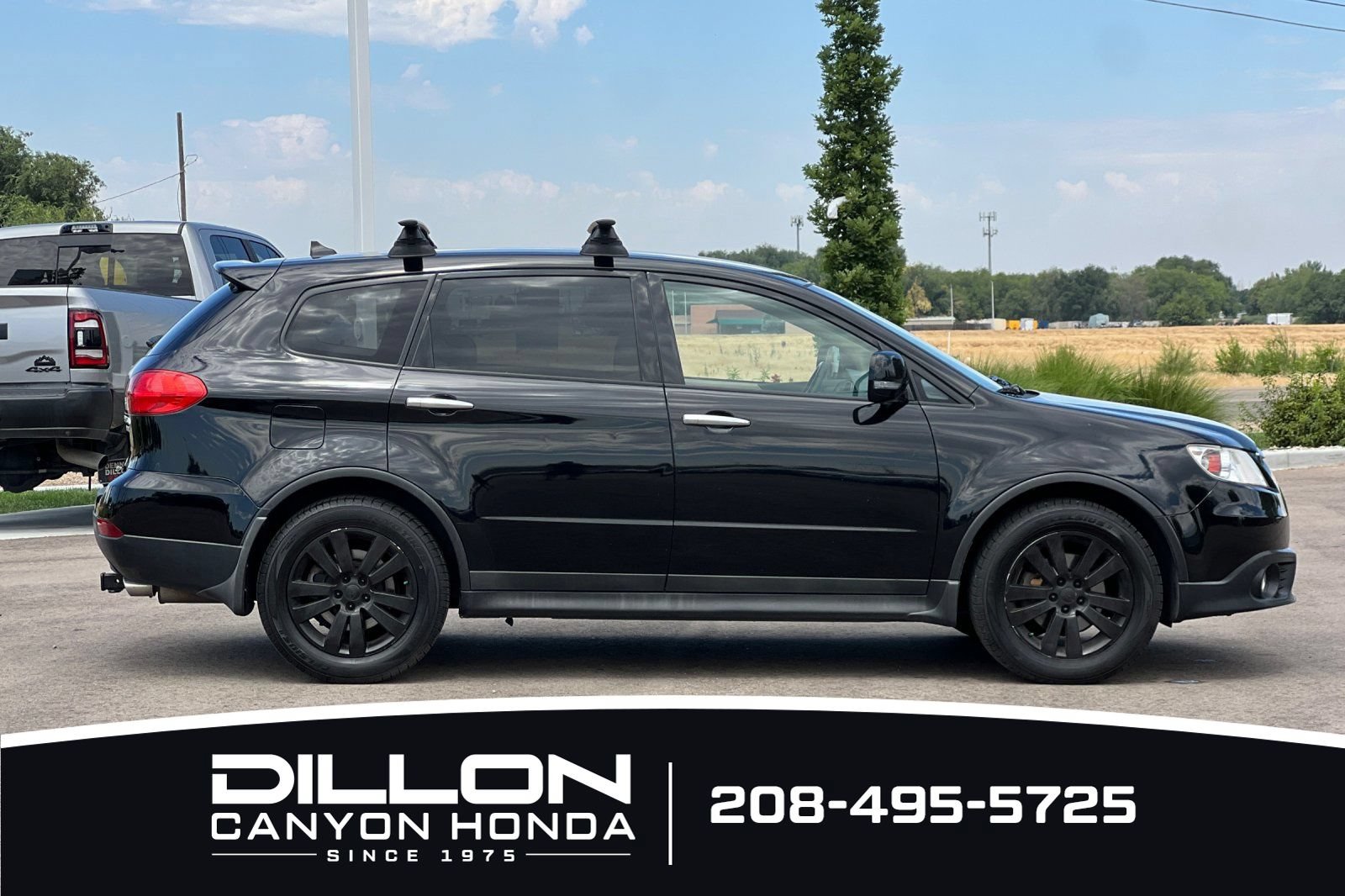 Used 2010 Subaru Tribeca Limited AWD/4WD image 3