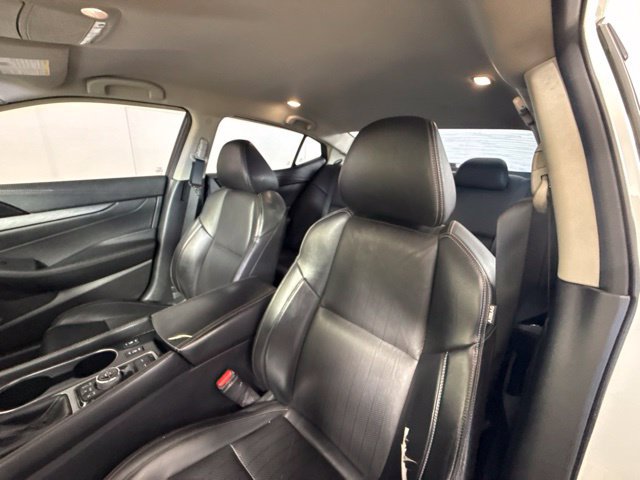 Used 2018 Nissan Maxima 3.5 SV FWD image 15