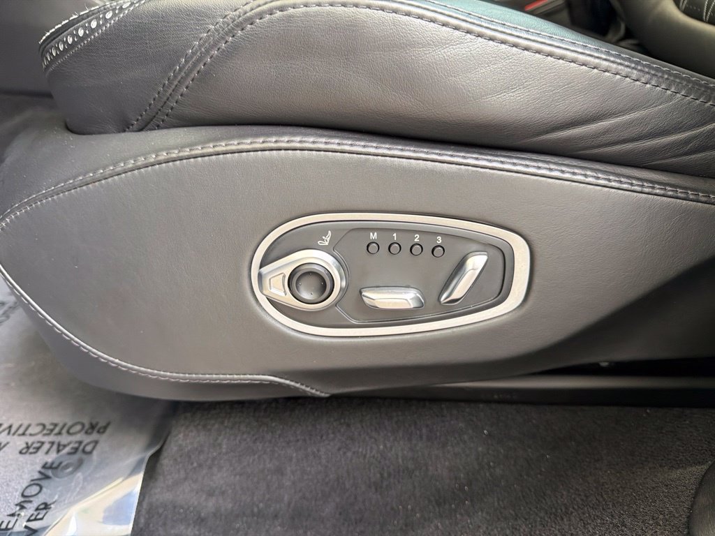 Used 2021 Aston Martin DBX AWD/4WD image 53