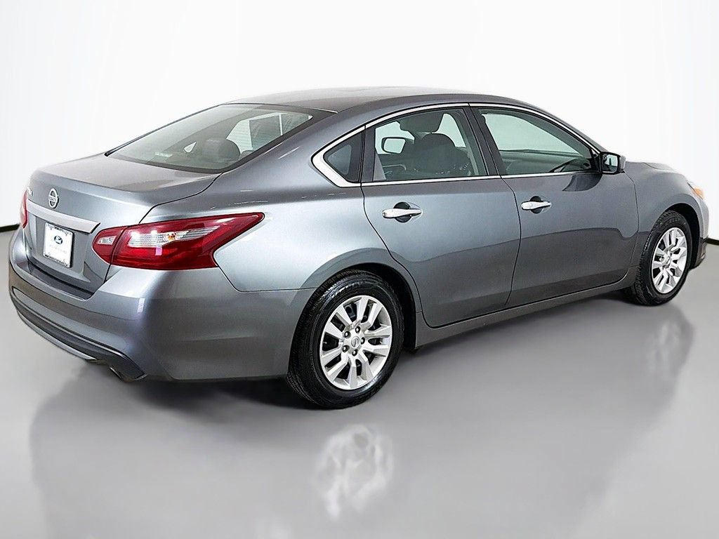 Used 2018 Nissan Altima 2.5 S w/ S Convenience Package FWD image 8