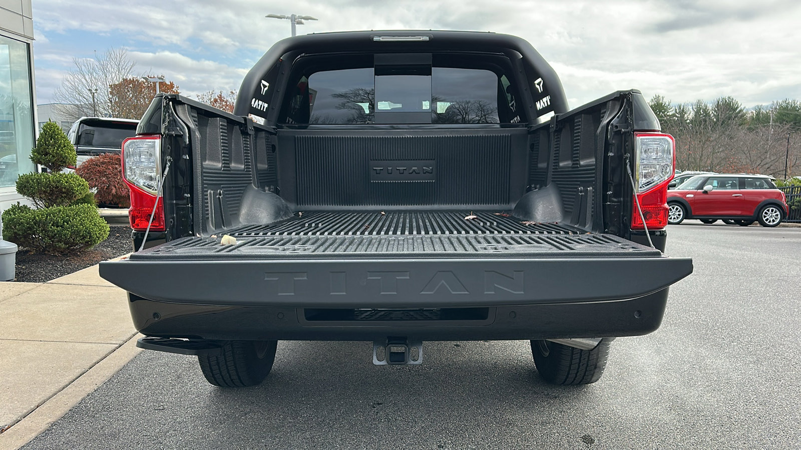 Certified 2024 Nissan Titan SV w/ SV Bronze Edition Package image 6