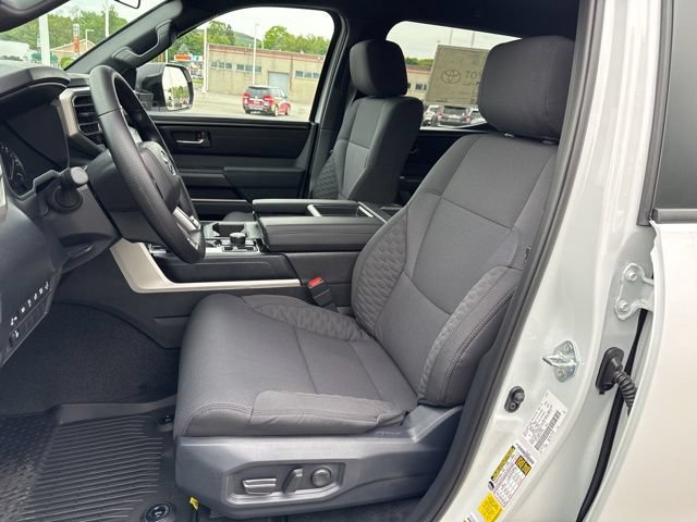 New 2026 Toyota Tundra SR5 w/ SR5 Convenience Package AWD/4WD image 11