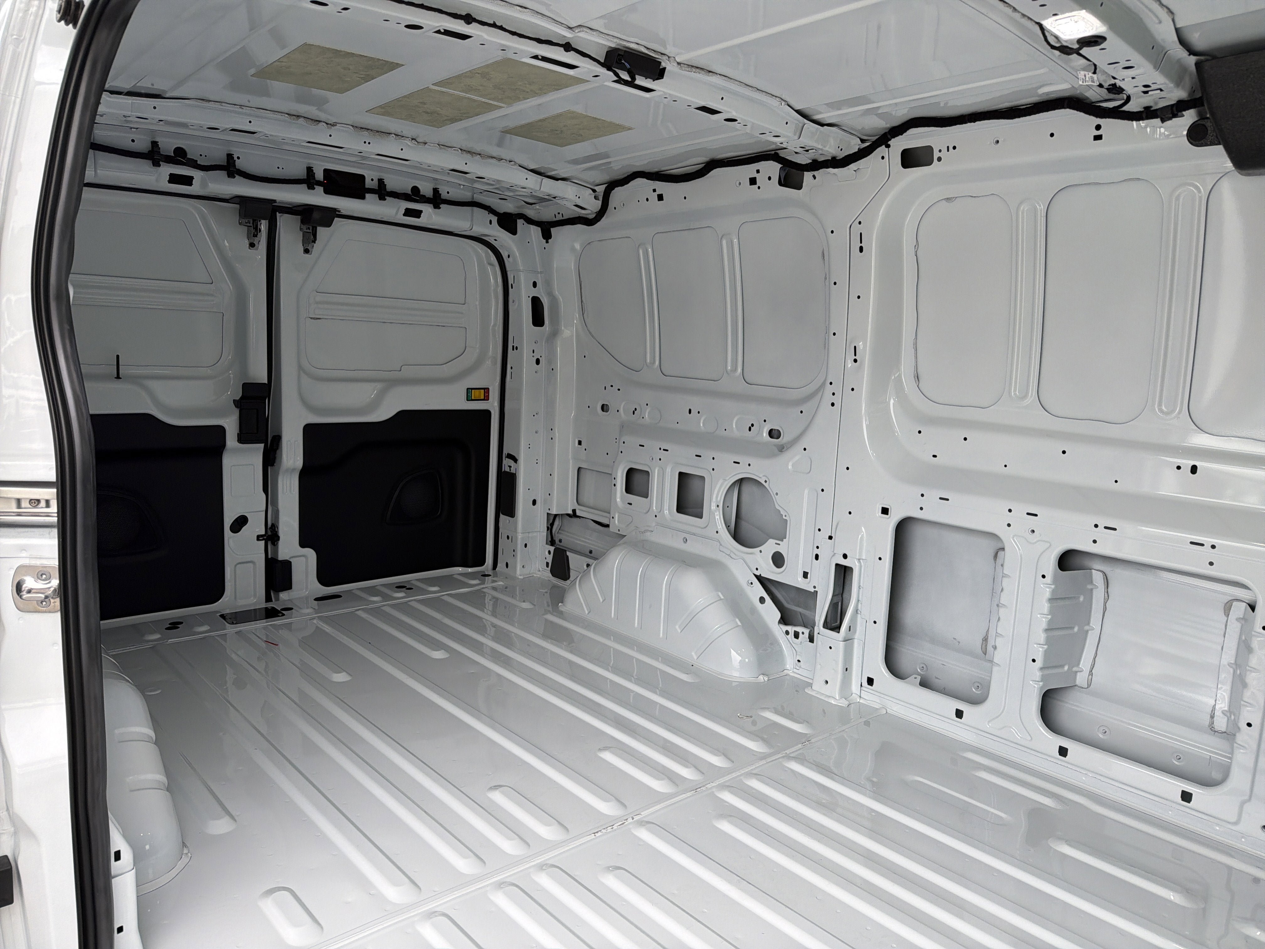 New 2026 Ford Transit 150 Low Roof RWD image 20
