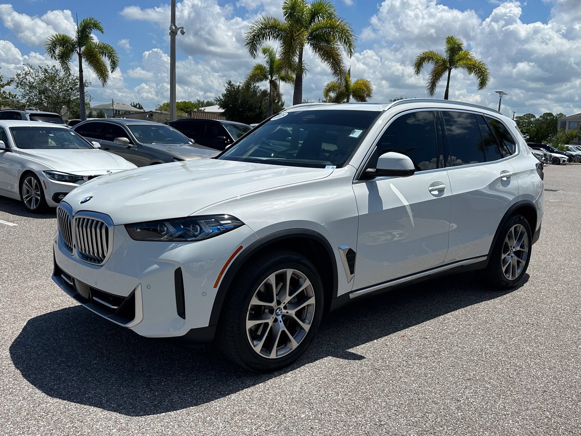 Certified 2024 BMW X5 sDrive40i w/ Premium Package RWD image 6