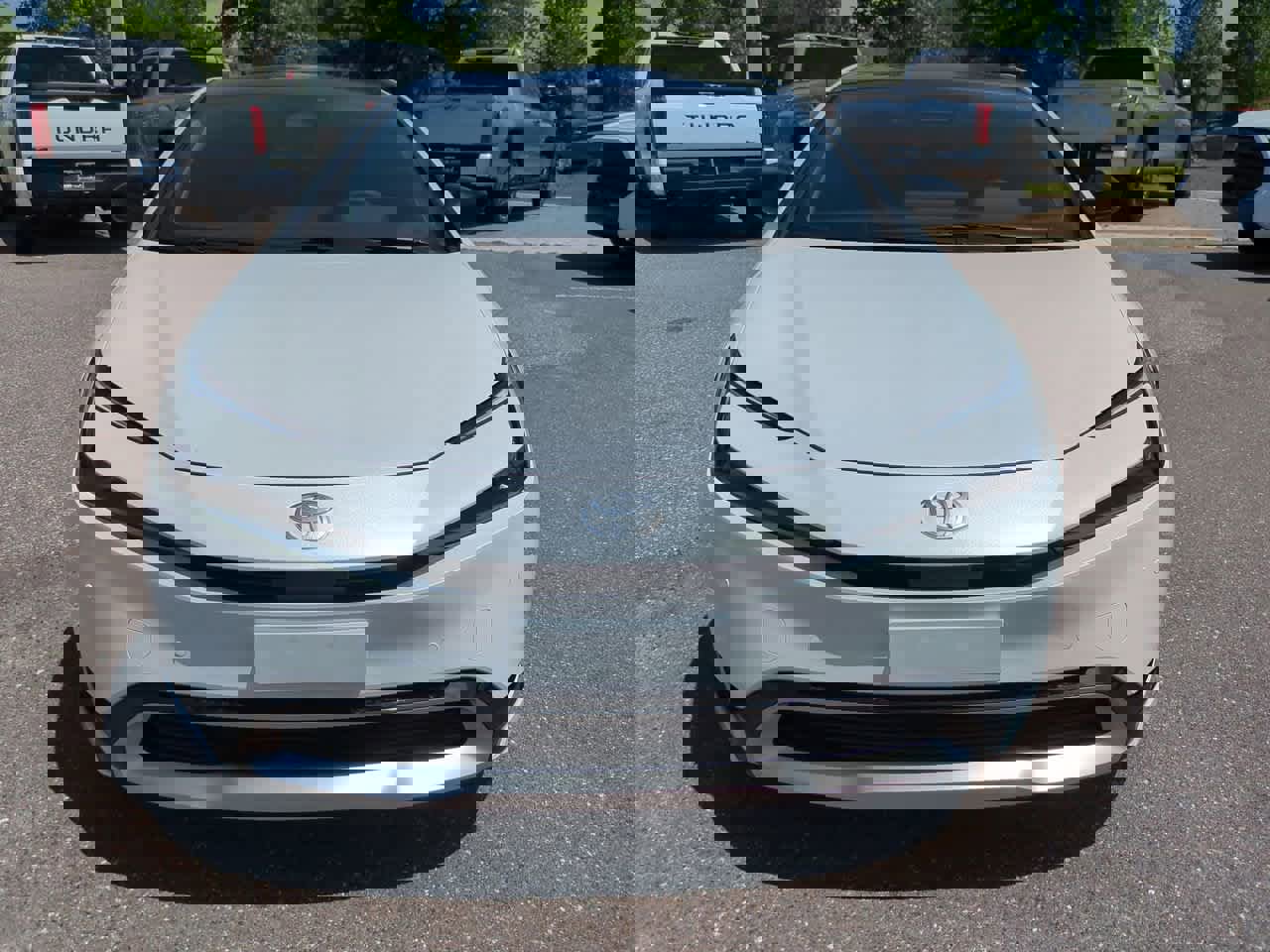 New 2026 Toyota Prius Plug-In Hybrid FWD image 9