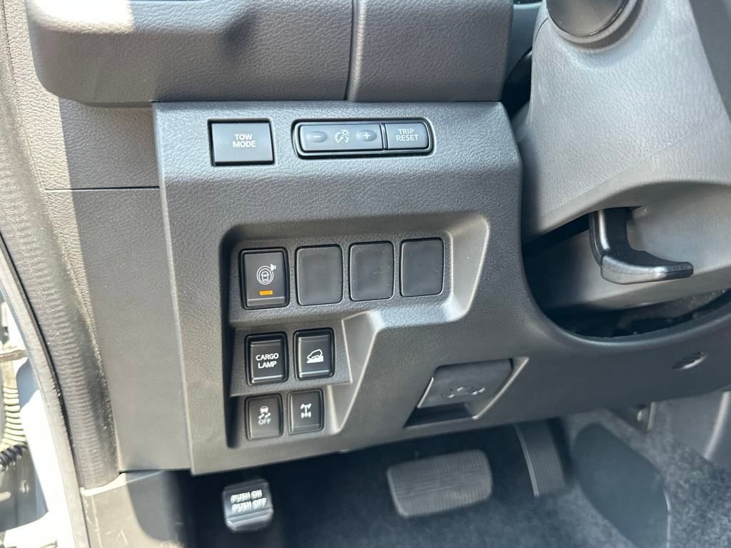 New 2025 Nissan Frontier PRO-4X w/ Tow Package image 20