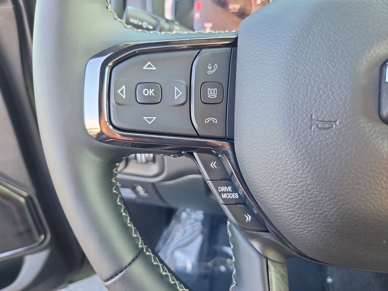 New 2027 RAM 1500 Limited AWD/4WD image 18