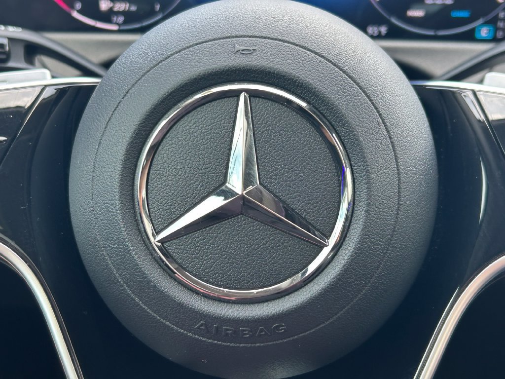 Used 2024 Mercedes-Benz E 350 4MATIC Sedan image 38