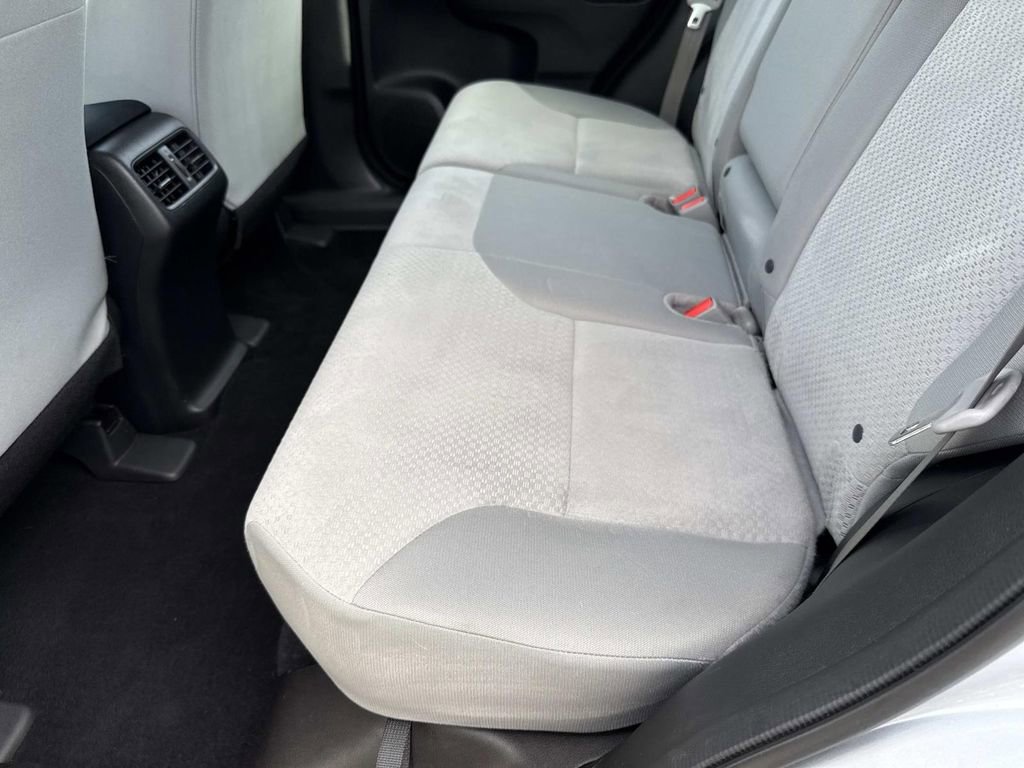 Used 2016 Honda CR-V LX image 16
