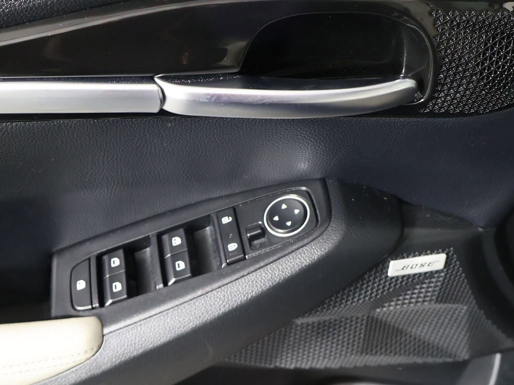 Used 2023 Kia Seltos SX image 34