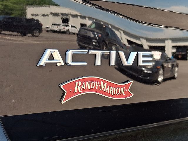 Used 2025 Ford Expedition Active image 30