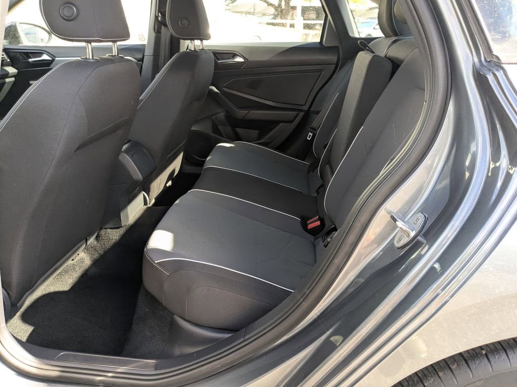 Used 2025 Volkswagen Jetta Sport image 25