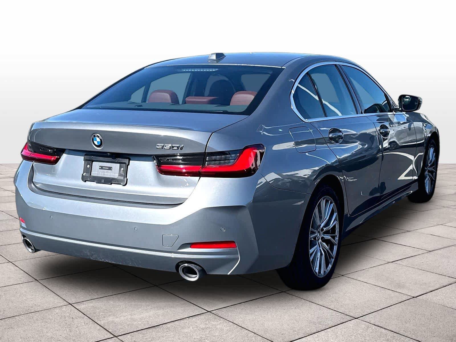 Certified 2024 BMW 330i Sedan w/ Convenience Package RWD image 9