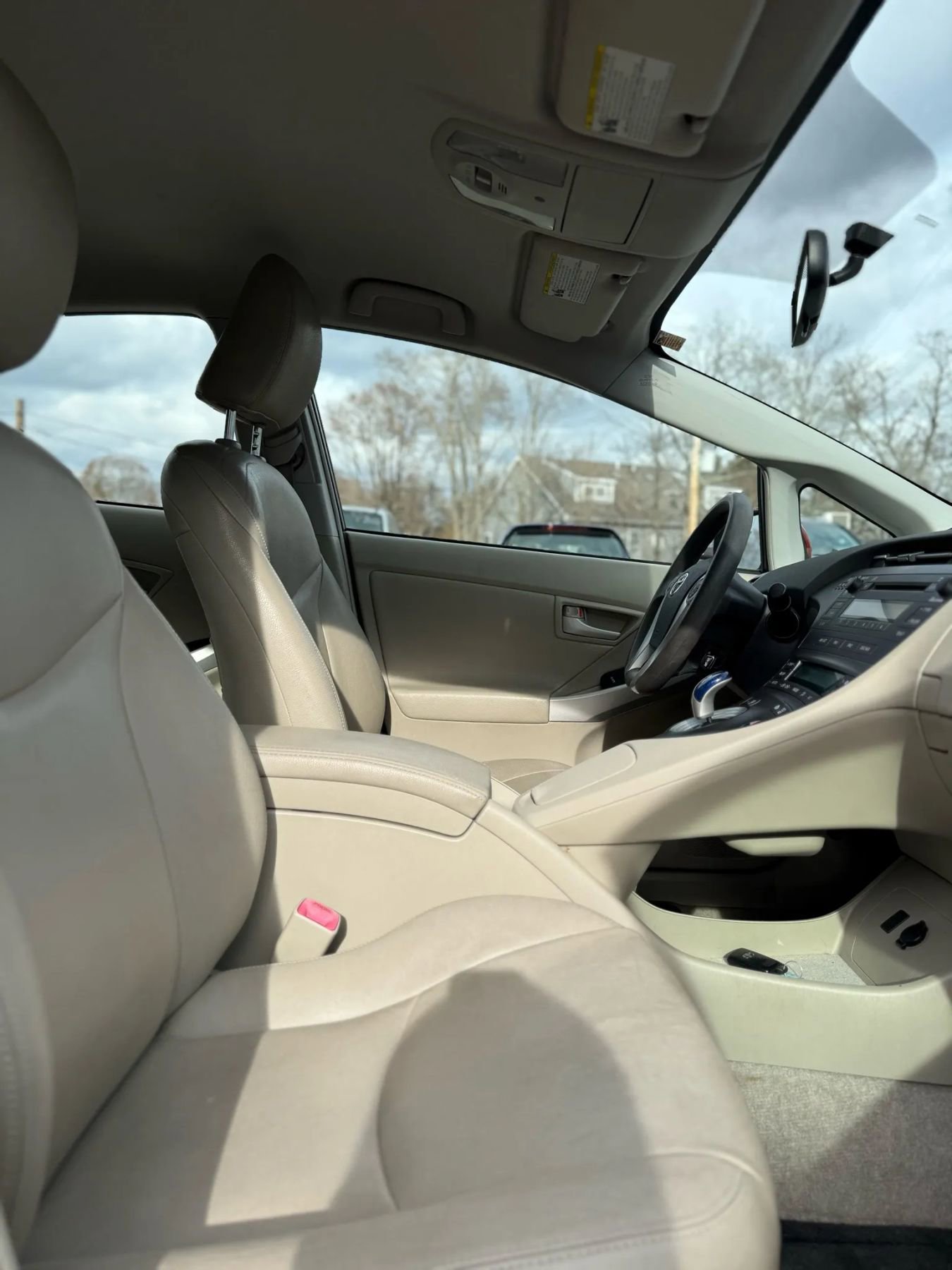 Used 2010 Toyota Prius Five image 21