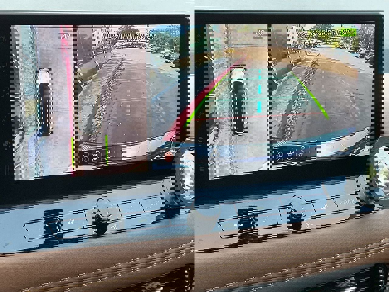 Used 2025 Nissan Rogue Platinum w/ Platinum Premium Package image 33