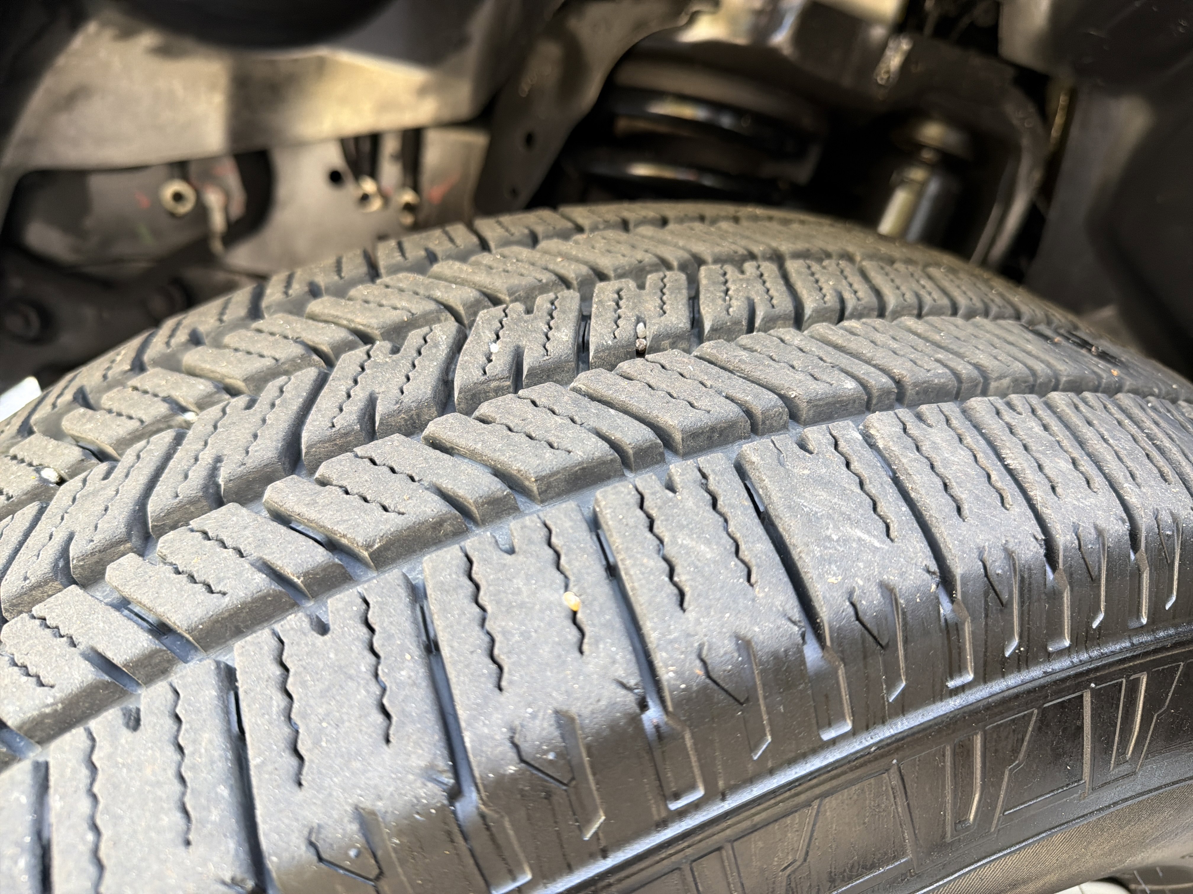 Used 2025 RAM 3500 Laramie image 12