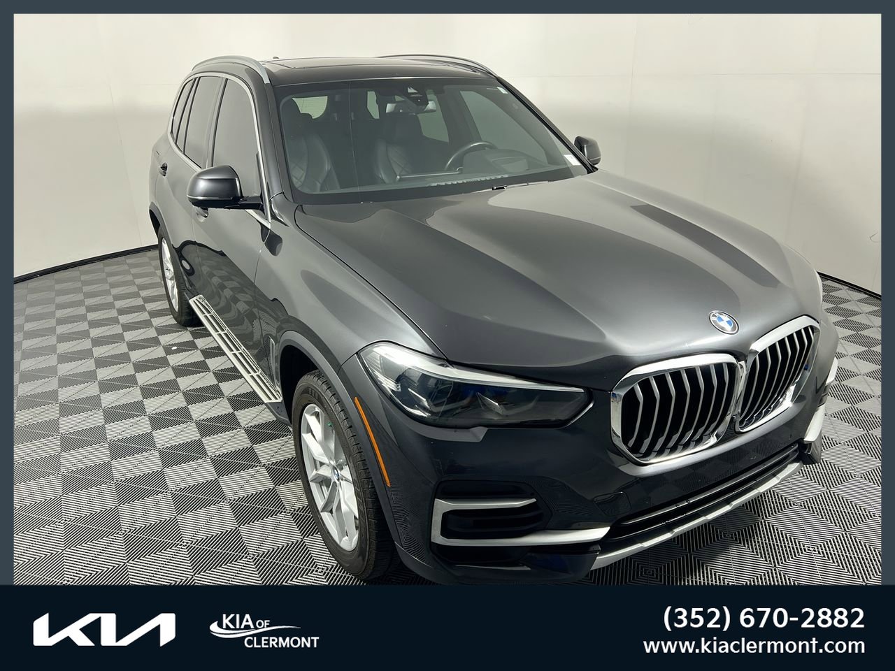 Used 2023 BMW X5 xDrive40i AWD/4WD image 1