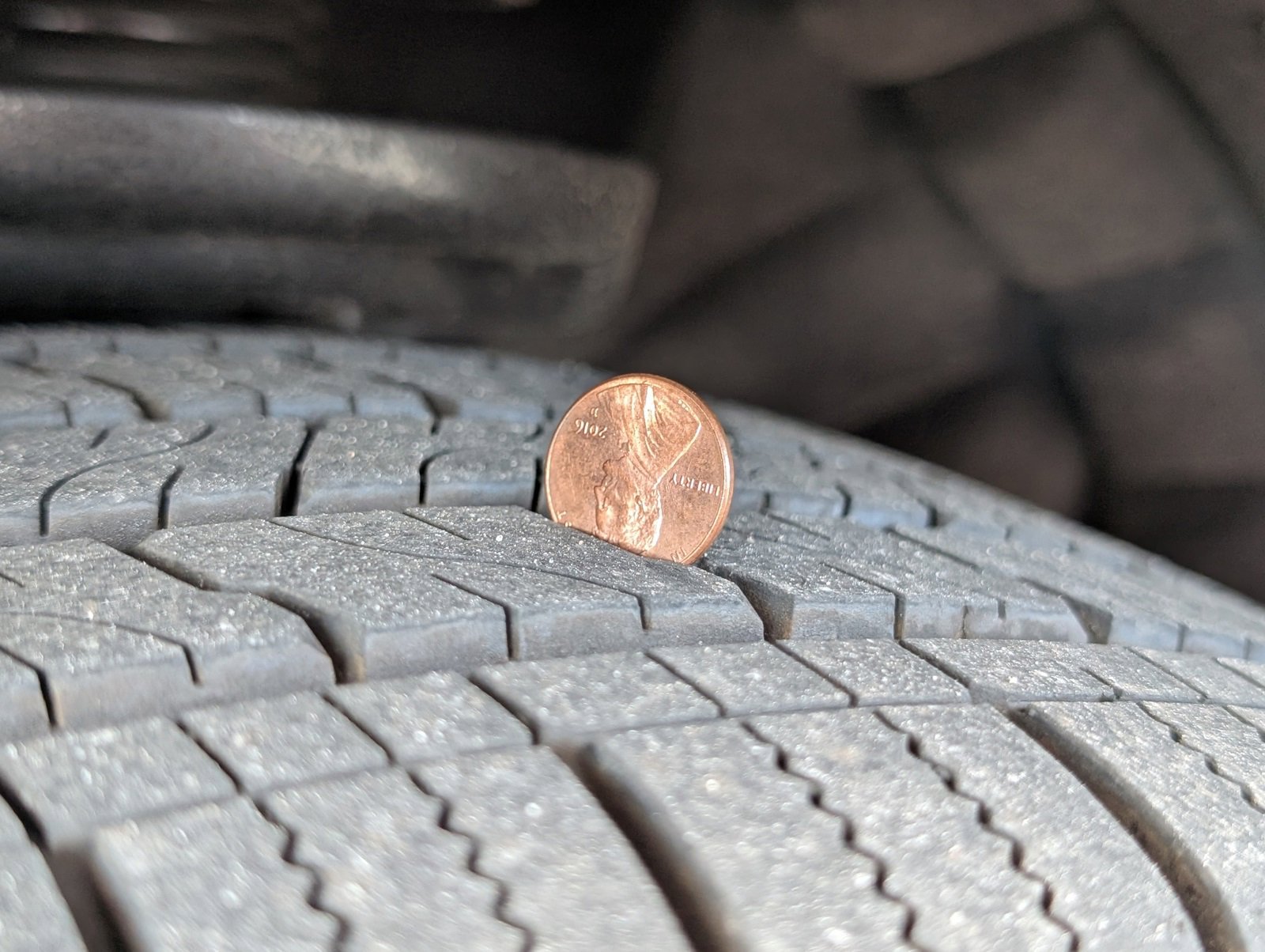 Used 2021 Buick Envision Essence image 42