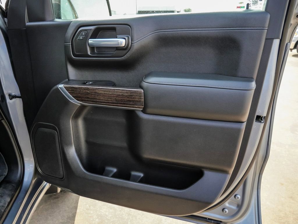 Used 2020 GMC Sierra 1500 Elevation w/ Elevation Value Package image 18