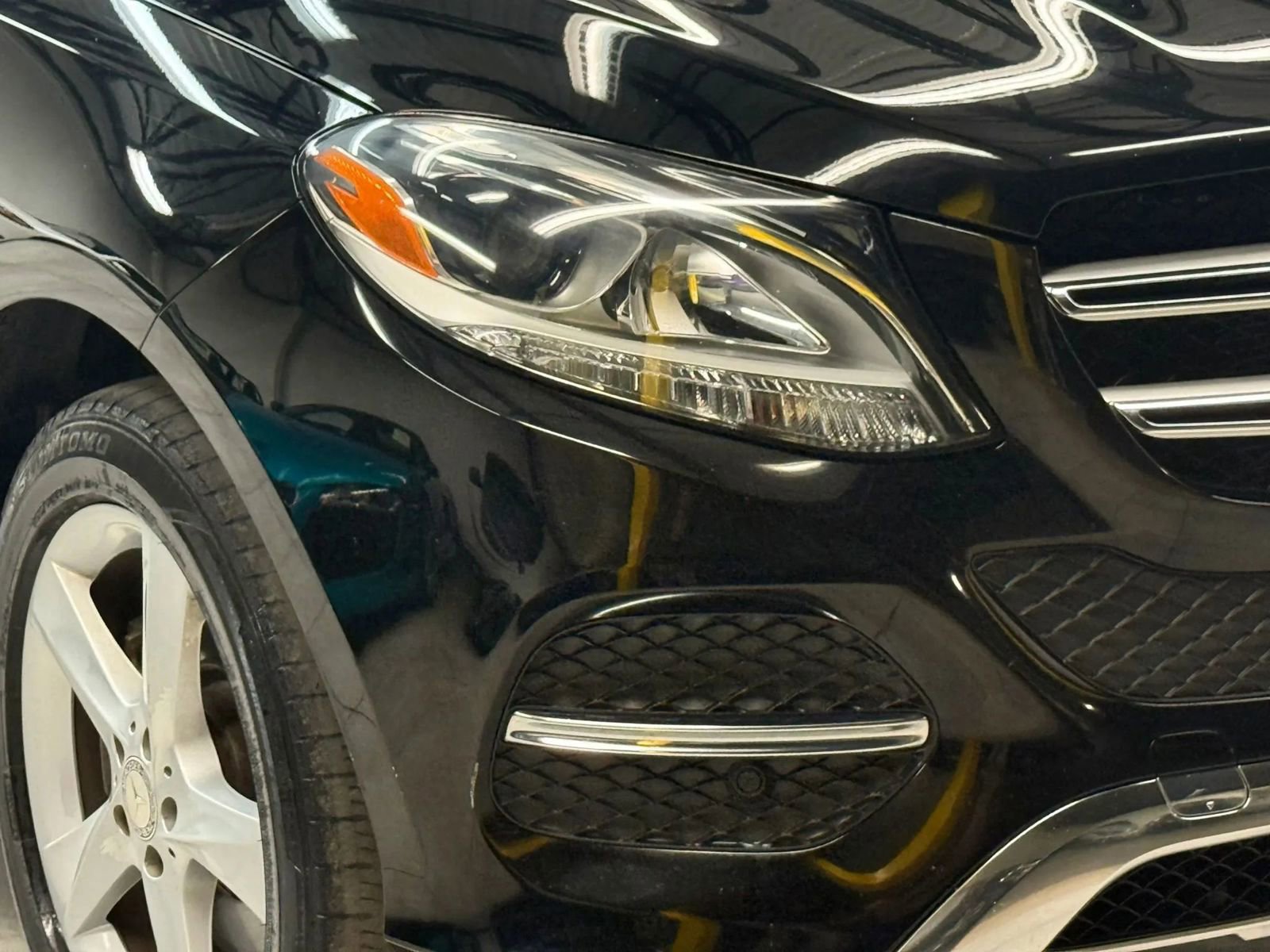 Used 2016 Mercedes-Benz GLE 350 w/ Premium Package image 6