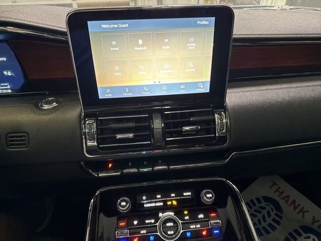 Used 2020 Lincoln Navigator Reserve w/ Equipment Group 208A Reserve AWD/4WD image 6