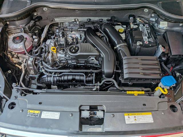 Used 2022 Volkswagen Taos SE image 21