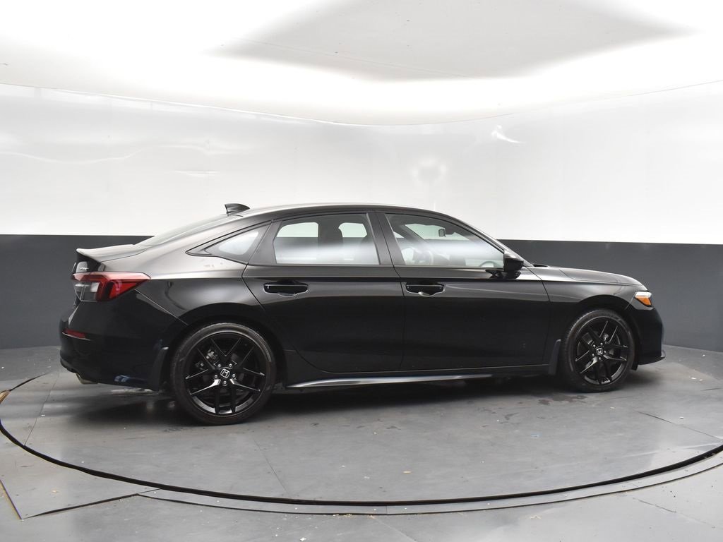 Used 2025 Honda Civic Sport image 8