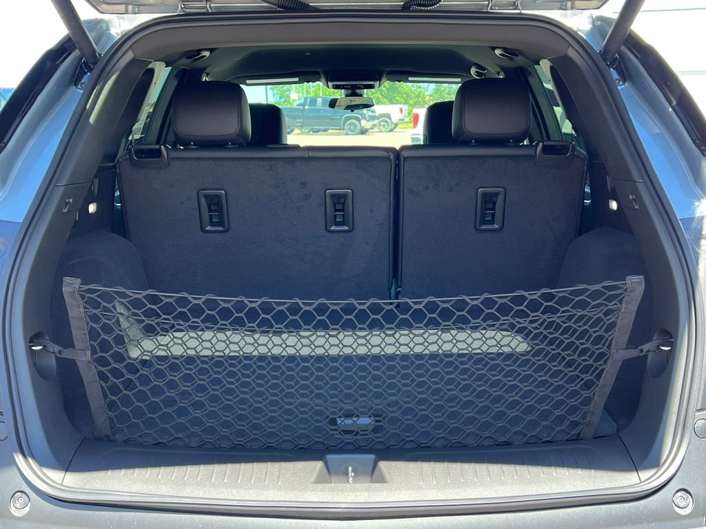 New 2026 Cadillac XT5 Luxury w/ LPO, Floor Liner Package AWD/4WD image 38