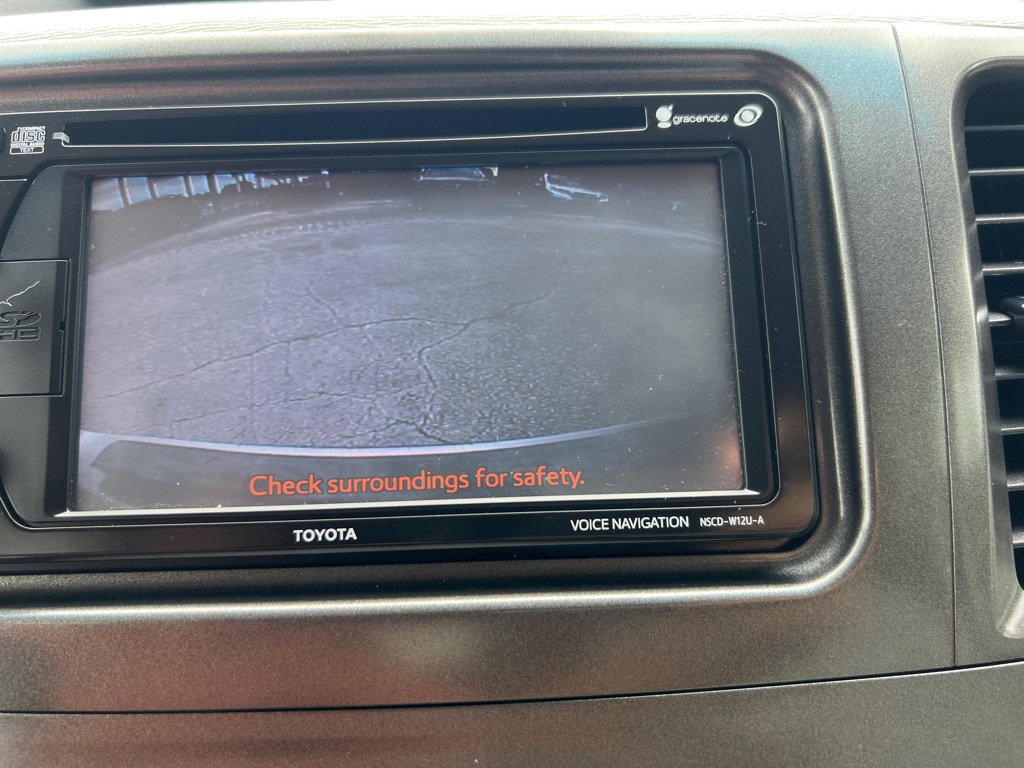 Used 2013 Toyota Sienna XLE FWD image 24