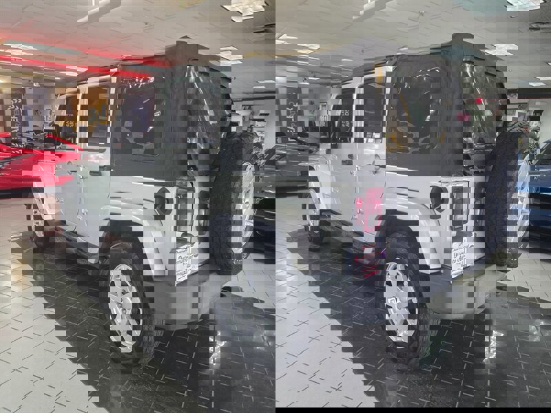 Used 2007 Jeep Wrangler Unlimited Sahara image 6