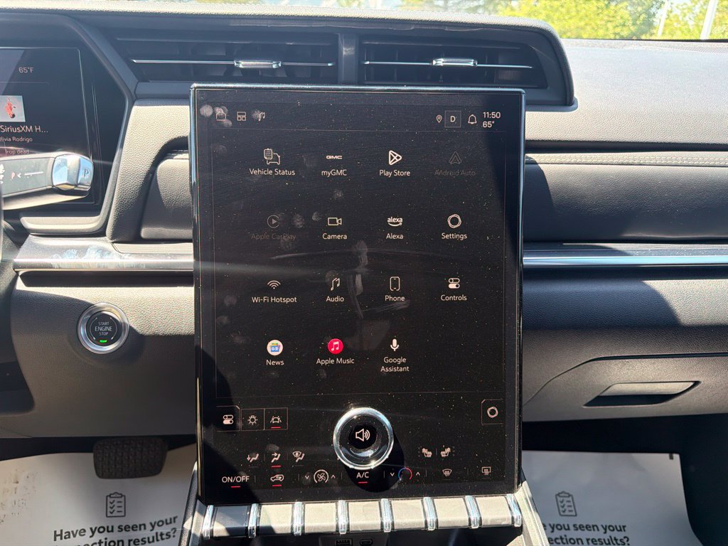 Used 2025 GMC Terrain Elevation AWD/4WD image 31