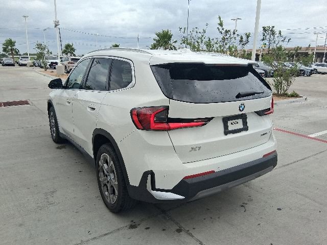 Used 2023 BMW X1 xDrive28i AWD/4WD image 4
