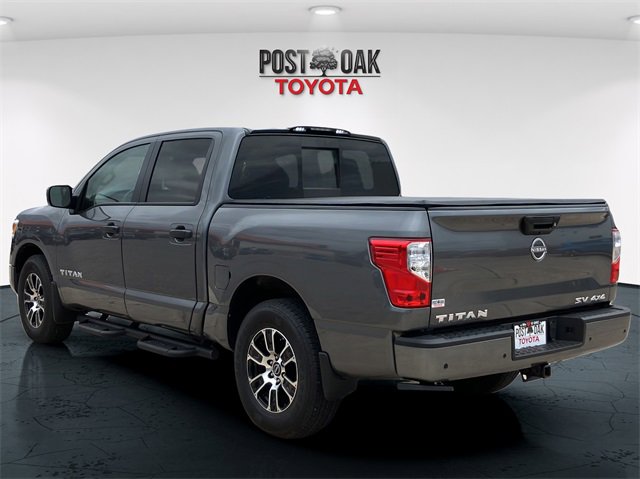 Used 2023 Nissan Titan SV w/ Accessory Utility Package image 5