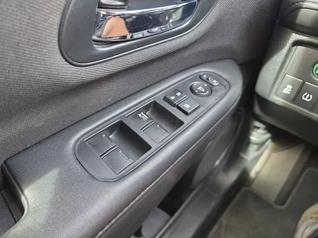 Used 2022 Honda HR-V Sport image 26