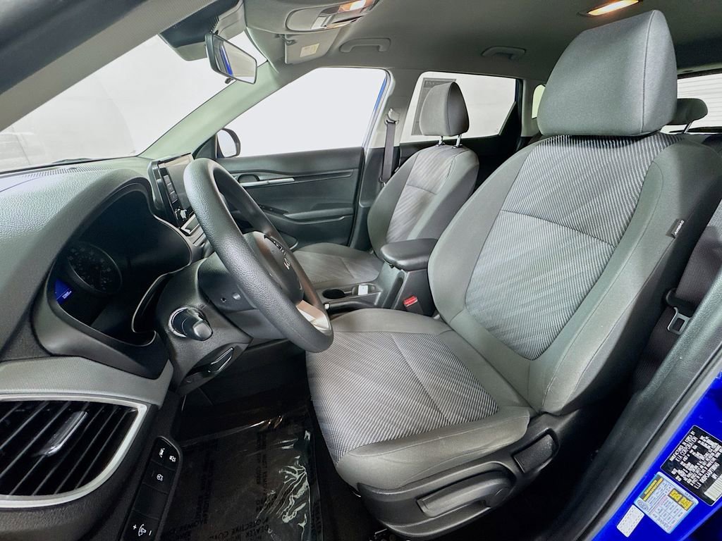 Used 2023 Kia Seltos LX AWD/4WD image 19