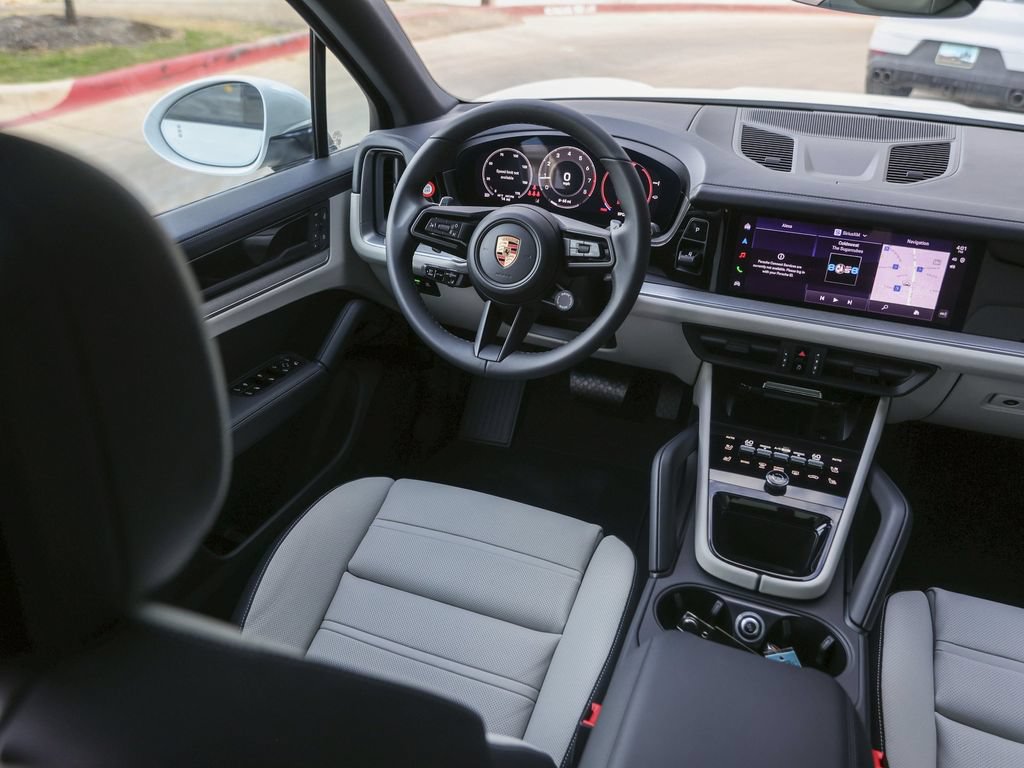 New 2026 Porsche Cayenne AWD/4WD image 32
