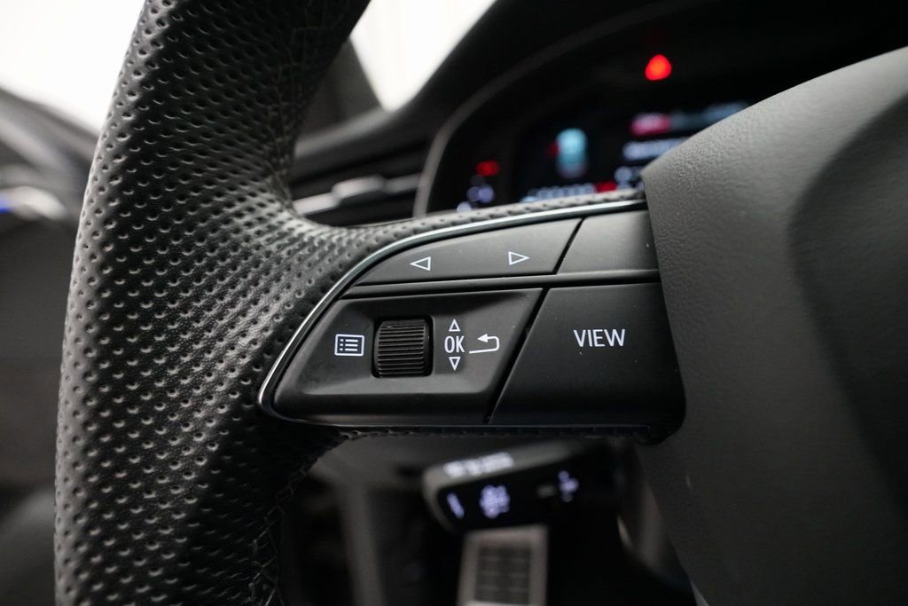 Used 2021 Audi SQ8 Premium Plus w/ Luxury Package image 18