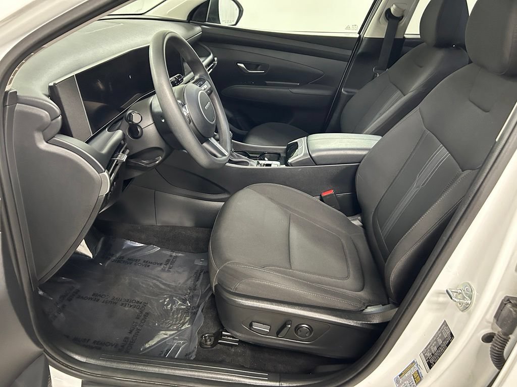 Used 2025 Hyundai Tucson SEL AWD/4WD image 12