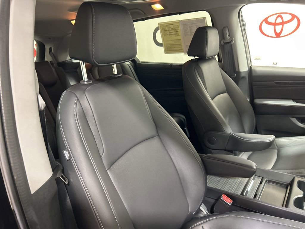 Used 2024 Honda Odyssey Touring image 14