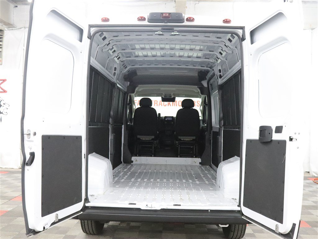 Used 2023 RAM ProMaster 2500 FWD image 6