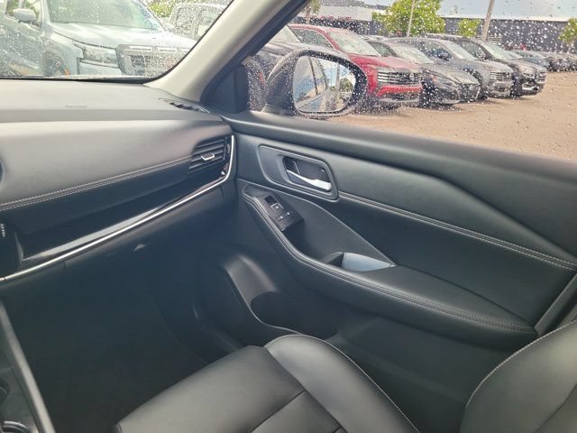 Certified 2024 Nissan Rogue SL w/ SL Premium Package FWD image 15