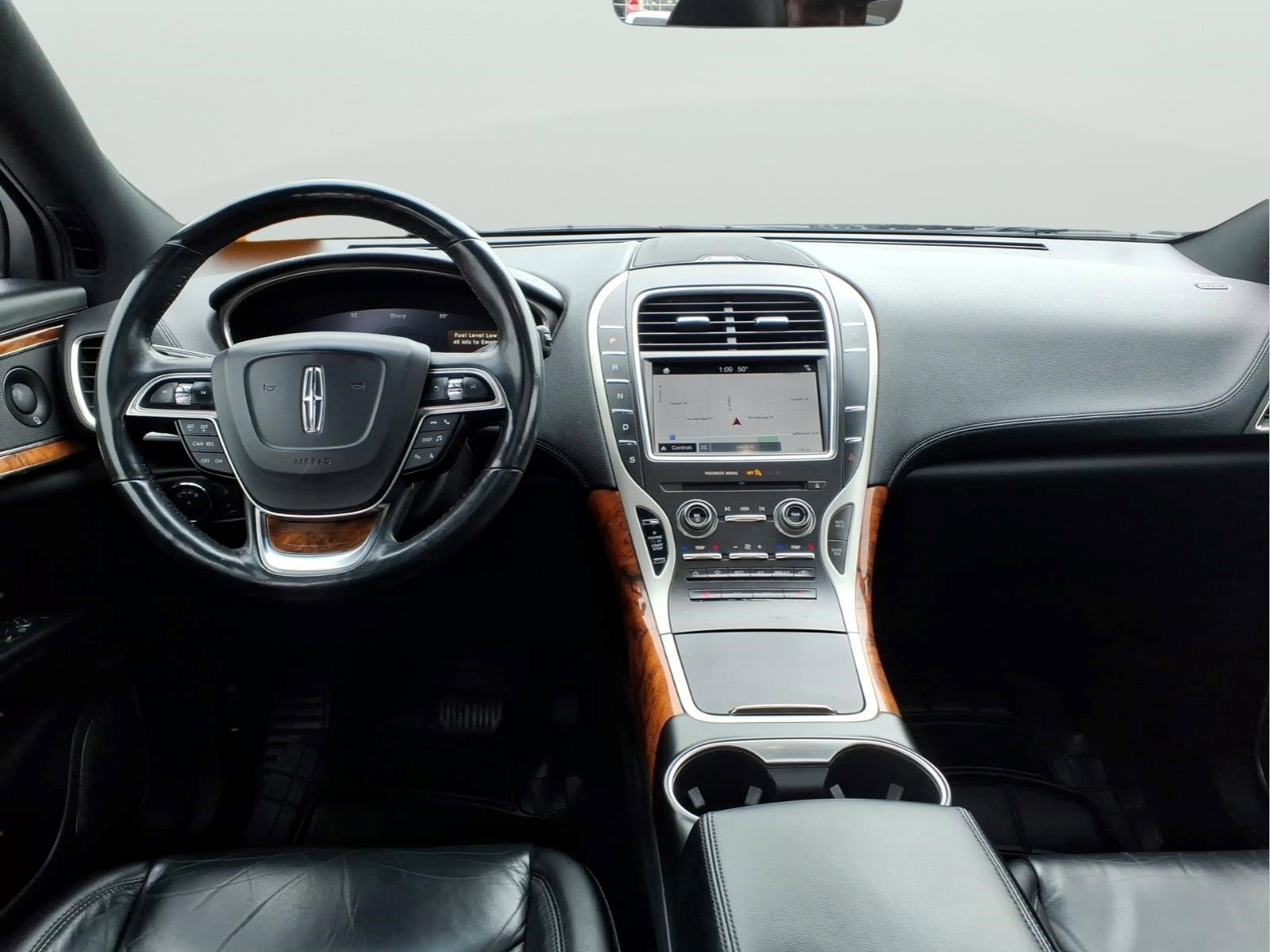 Used 2019 Lincoln Nautilus Select FWD image 11