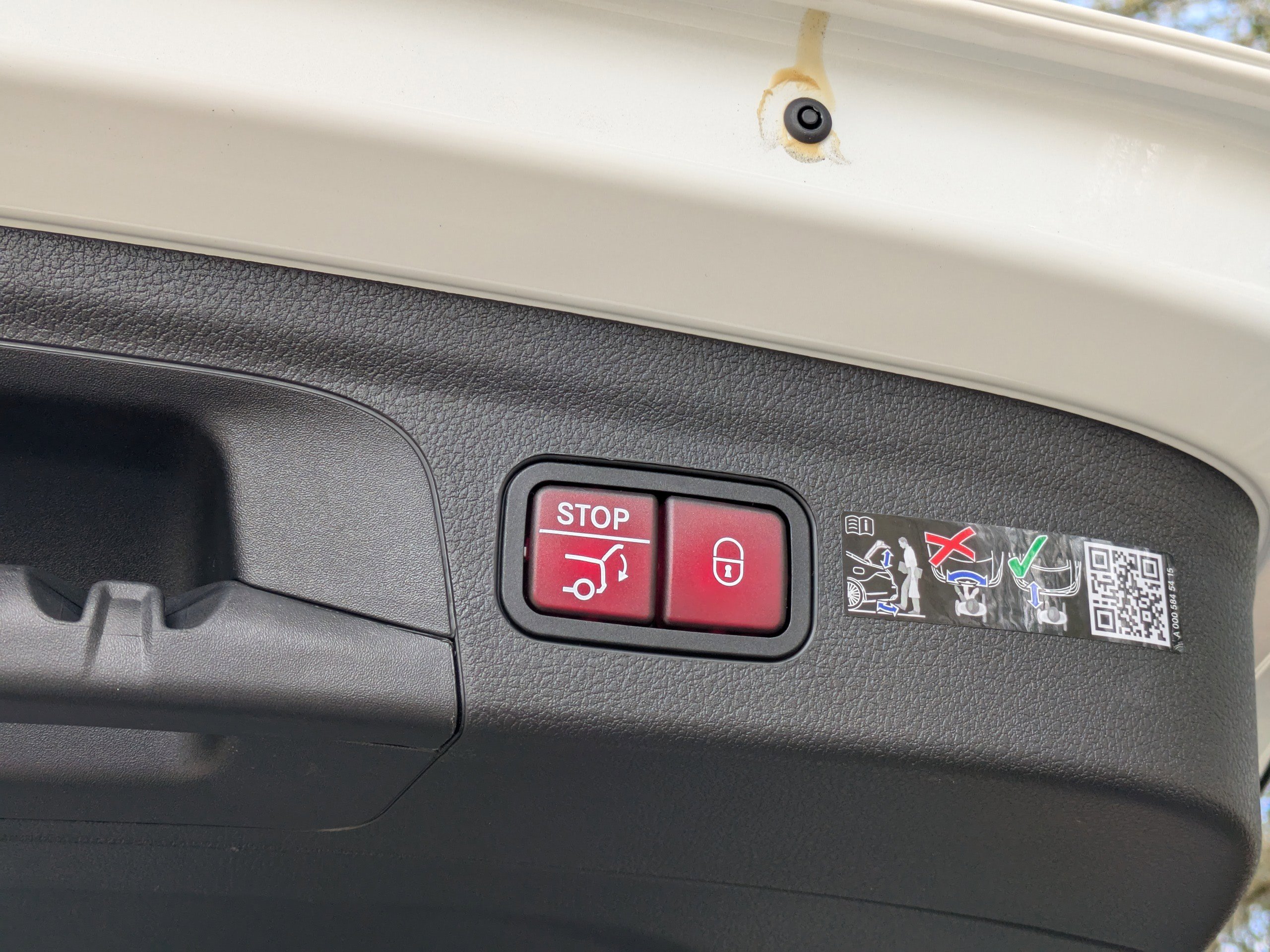 New 2026 Mercedes-Benz GLE 350 4MATIC image 14