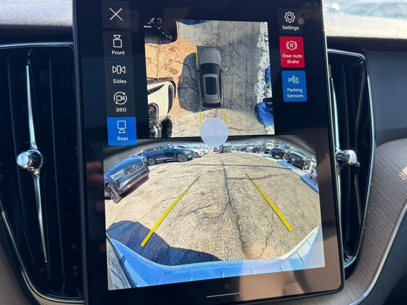 New 2026 Volvo XC60 B5 Plus w/ Climate Package image 14