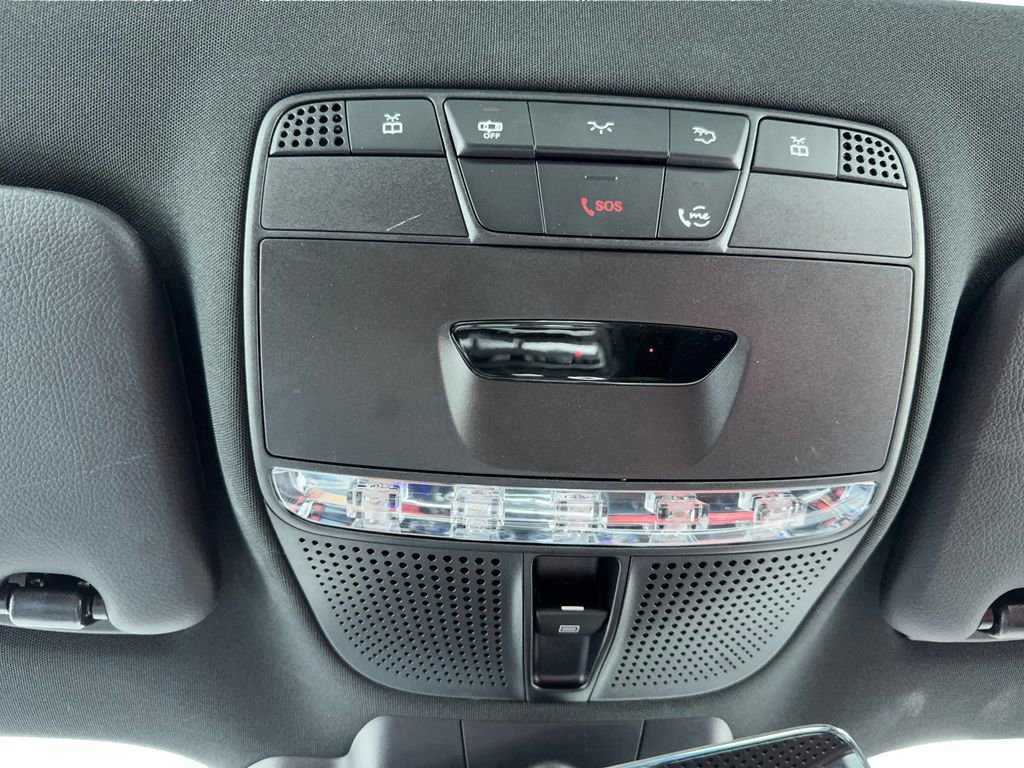 Used 2022 Mercedes-Benz E 450 4MATIC Coupe w/ AMG Line image 44