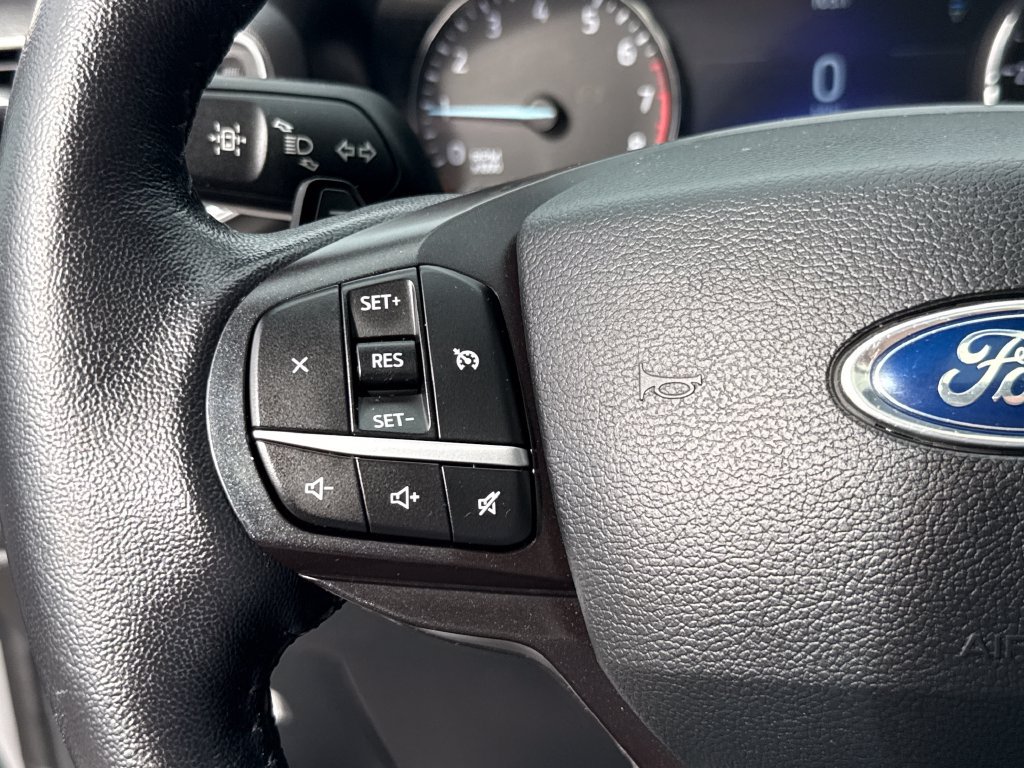 Used 2020 Ford Explorer XLT w/ Equipment Group 202A RWD image 16