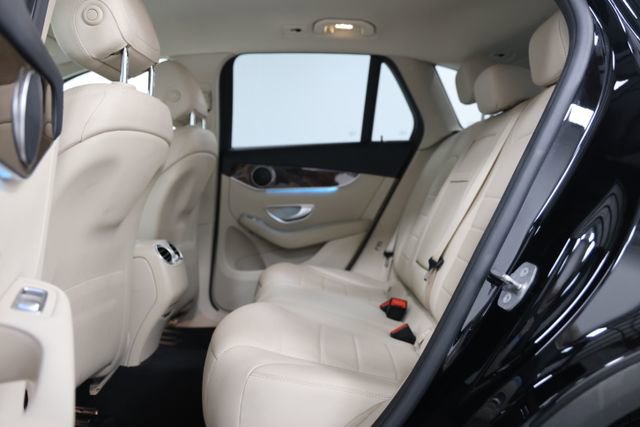 Used 2018 Mercedes-Benz GLC 300 4MATIC image 37