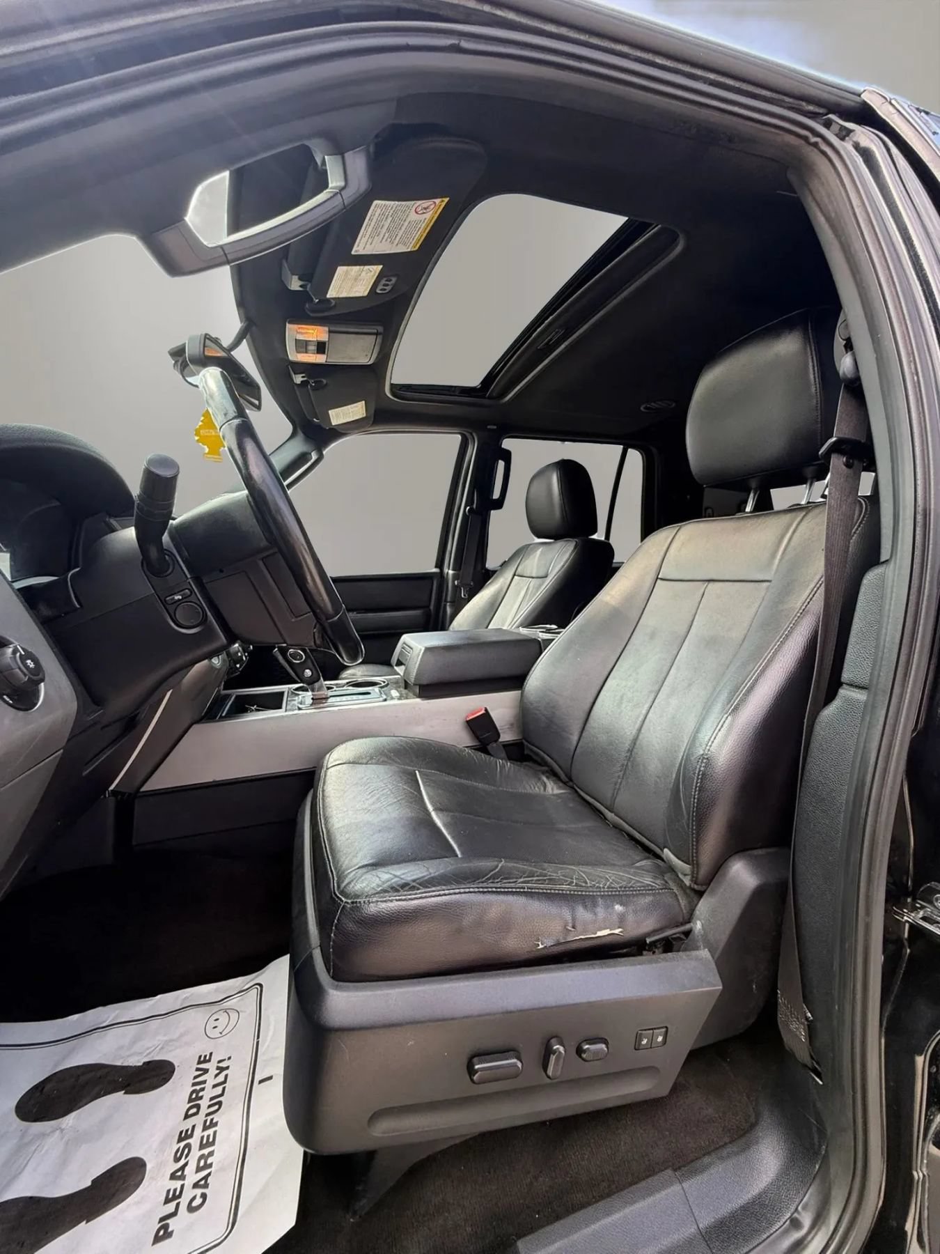 Used 2016 Ford Expedition EL Limited w/ Equipment Group 301A AWD/4WD image 16
