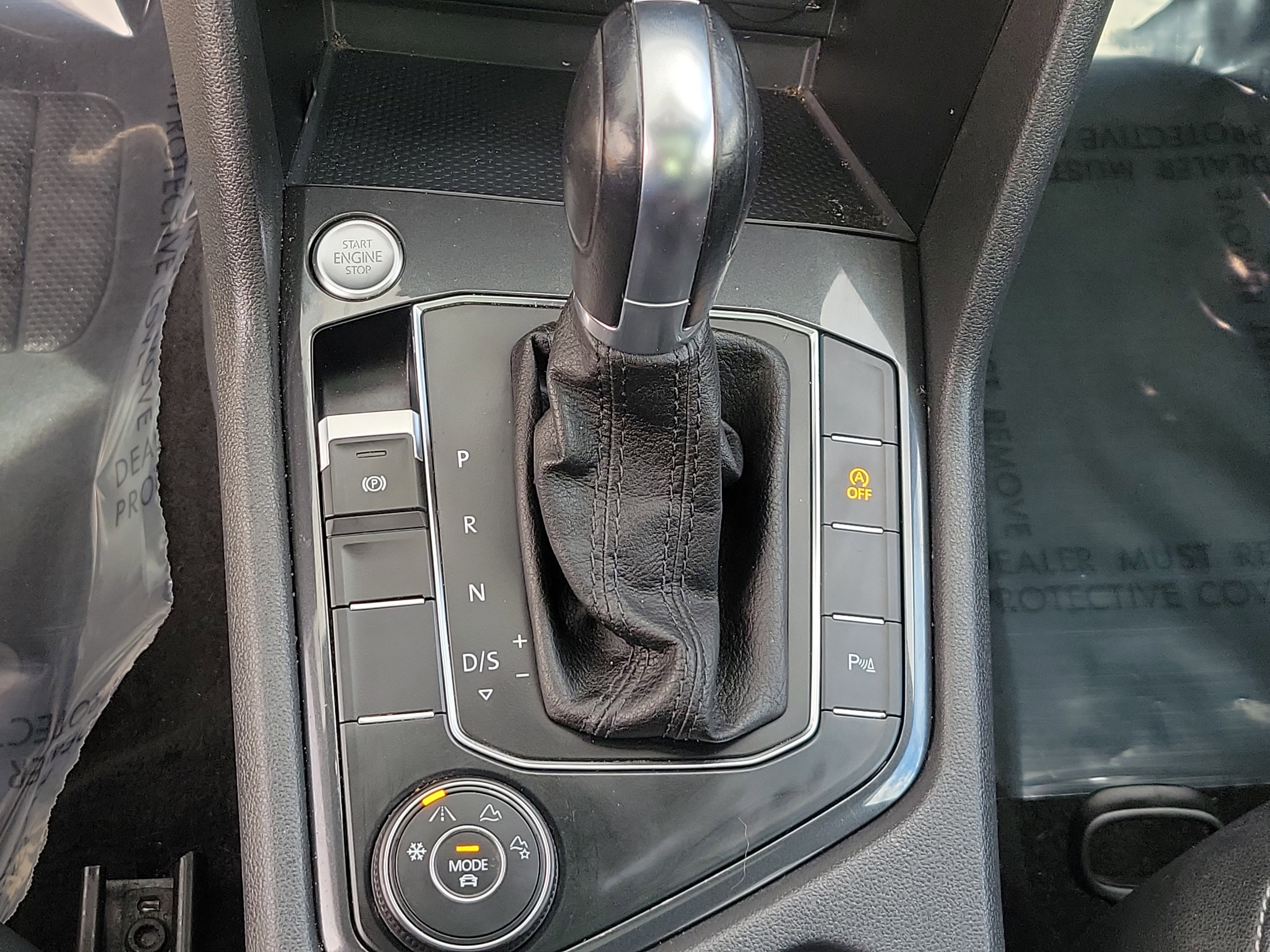 Used 2019 Volkswagen Tiguan SEL Premium R-Line image 24